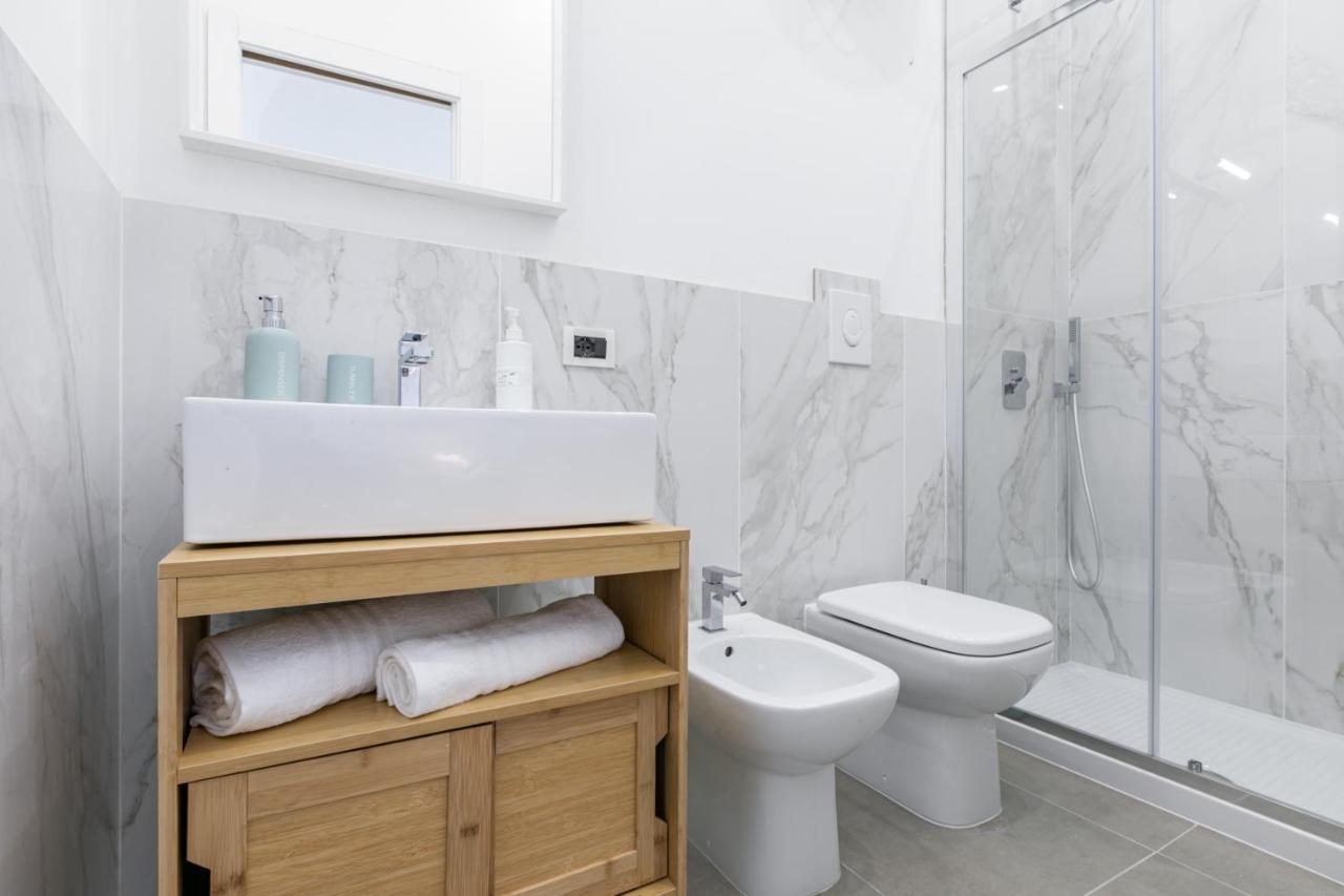 Apartamento Corso Dei Mille Station Flat With Balcony Palermo Exterior foto